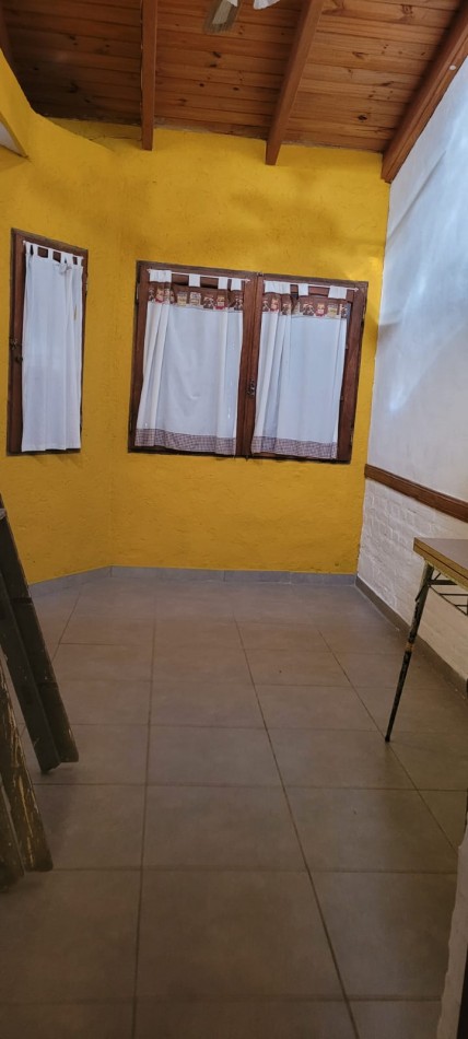 VENTA CASA B°POETA LUGONES