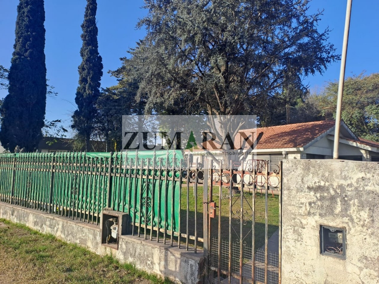 CASA EN VTA SOBRE AV. LA VOZ DEL INTERIOR 